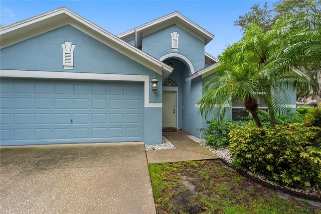 3306 PIN OAK LANE, Tampa, FL 33618