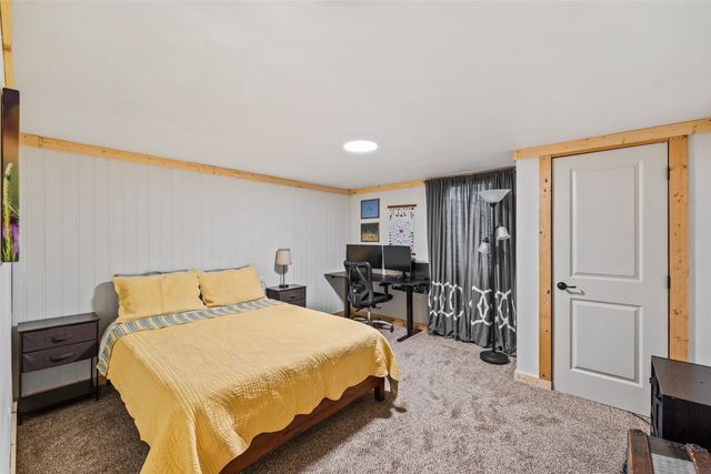621 State Street, Dexter, IA 50070