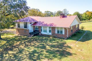 2572 N Main Street, Waldron, AR 72958