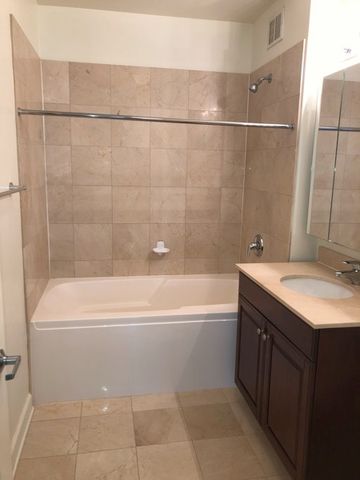 420 E WATERSIDE Drive 807, Chicago, IL 60601