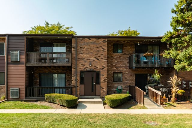 18001 Oak Park Avenue D, Tinley Park, IL 60477
