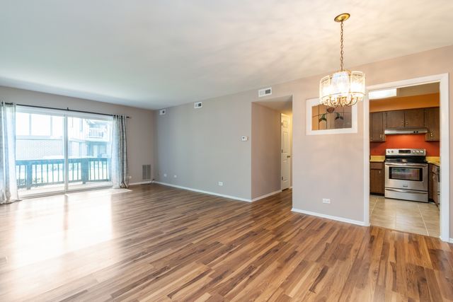 18001 Oak Park Avenue D, Tinley Park, IL 60477