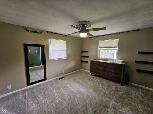 1321 Oakland Drive, Anderson, IN 46012