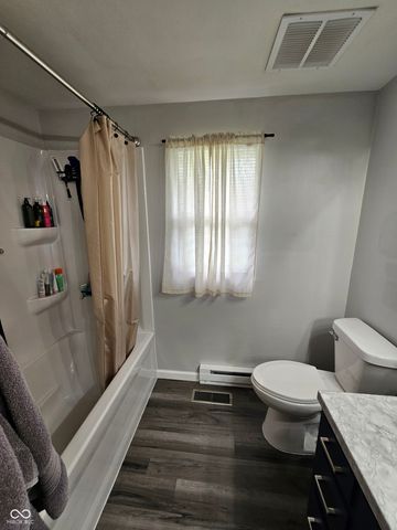 1321 Oakland Drive, Anderson, IN 46012