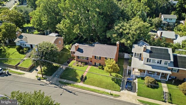 6237 12TH ST N, Arlington, VA 22205