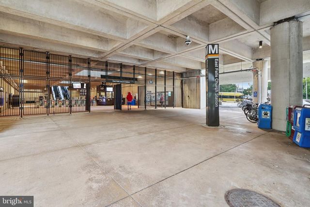 6237 12TH ST N, Arlington, VA 22205