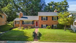 6237 12TH ST N, Arlington, VA 22205