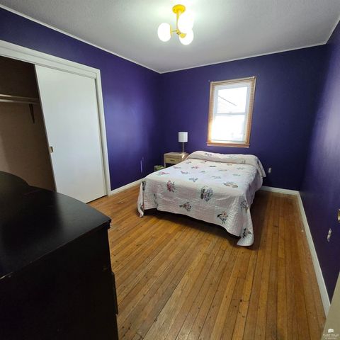 2260 Fair Road, Abilene, KS 67410