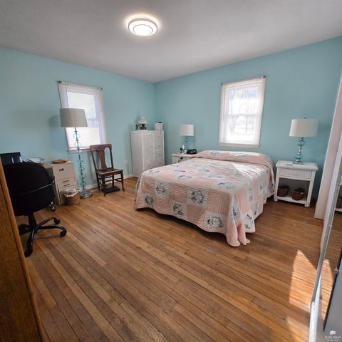 2260 Fair Road, Abilene, KS 67410