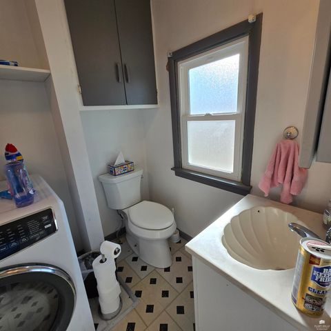 2260 Fair Road, Abilene, KS 67410