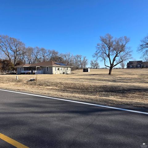 2260 Fair Road, Abilene, KS 67410