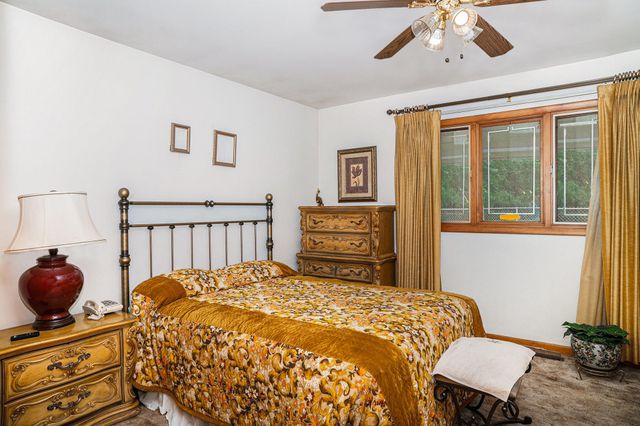 5301 Delaware Street, Merrillville, IN 46410
