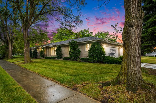5301 Delaware Street, Merrillville, IN 46410