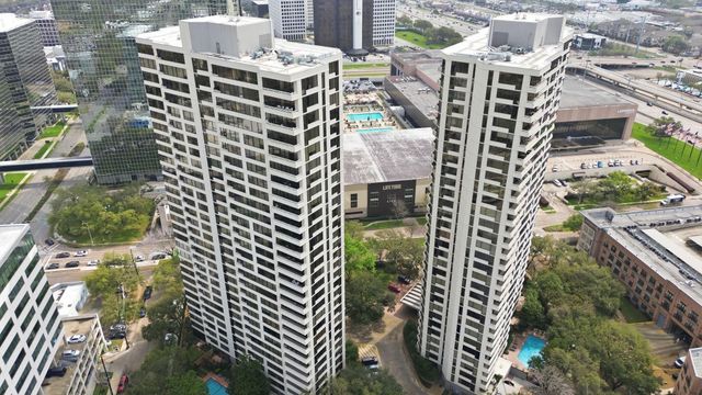15 Greenway Plaza 25J, Houston, TX 77046