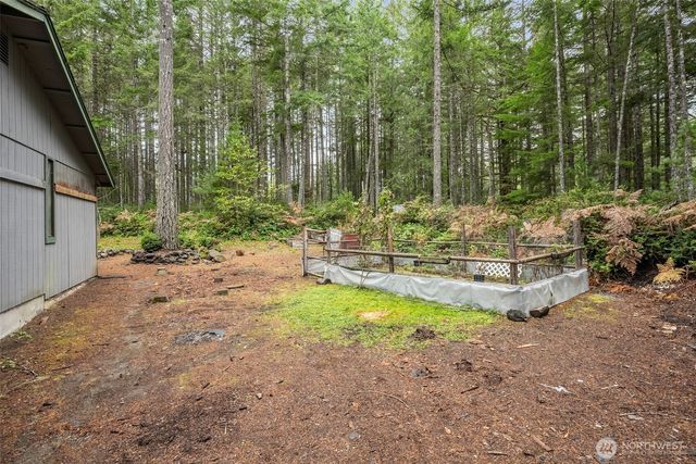 3375 Camp Lane NW, Seabeck, WA 98380