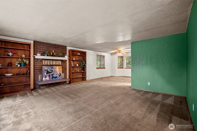 3375 Camp Lane NW, Seabeck, WA 98380