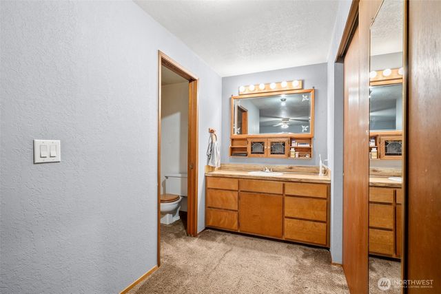 3375 Camp Lane NW, Seabeck, WA 98380