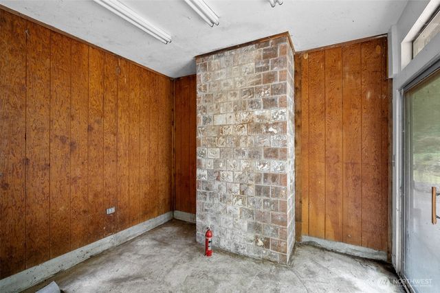 3375 Camp Lane NW, Seabeck, WA 98380