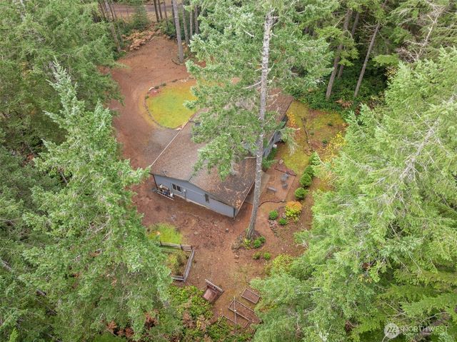 3375 Camp Lane NW, Seabeck, WA 98380