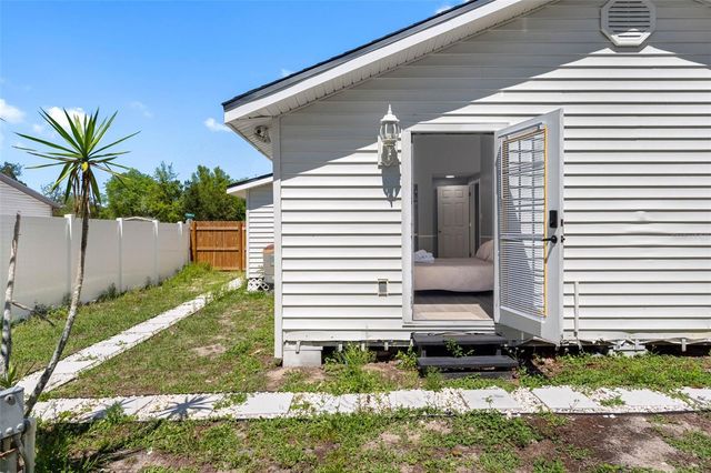 4317 E REGNAS AVENUE, Tampa, FL 33617