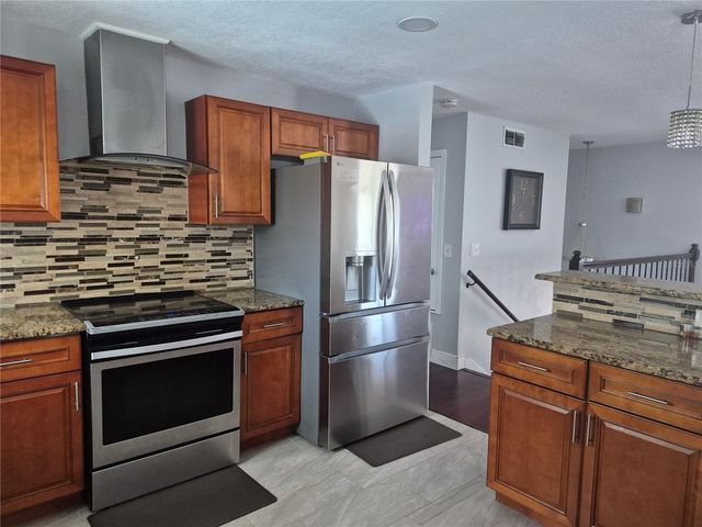 6569 BENHAM COURT, Orlando, FL 32818