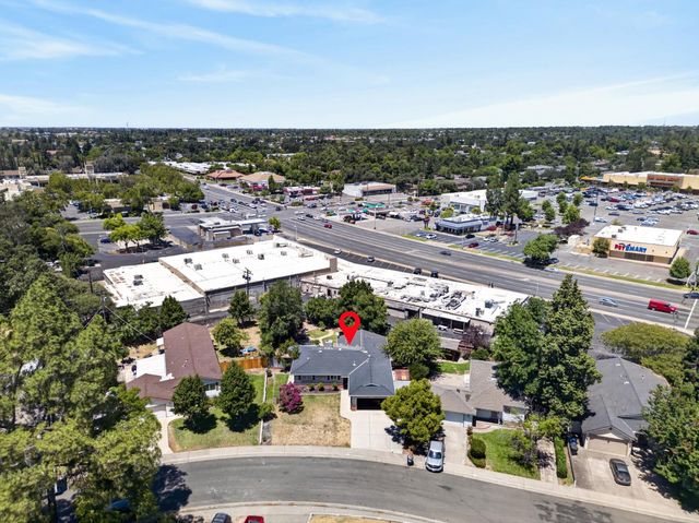 5225 Columbine Way, Carmichael, CA 95608