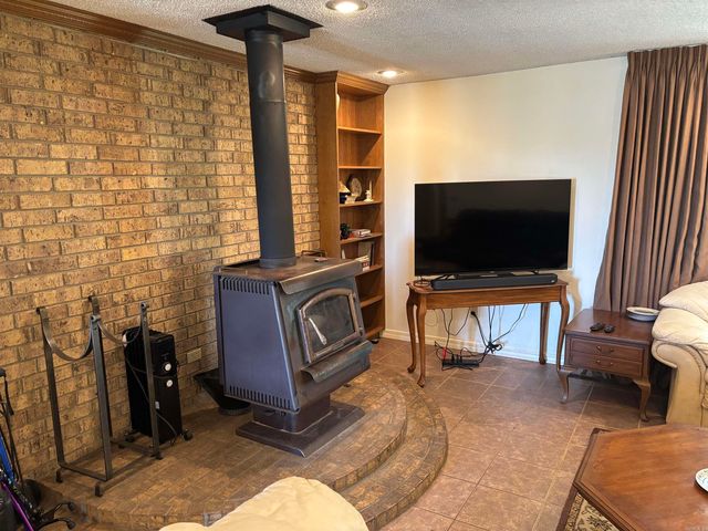 1584 Hwy 5, Romance, AR 72136
