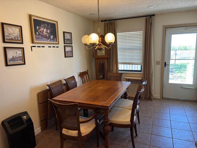 1584 Hwy 5, Romance, AR 72136