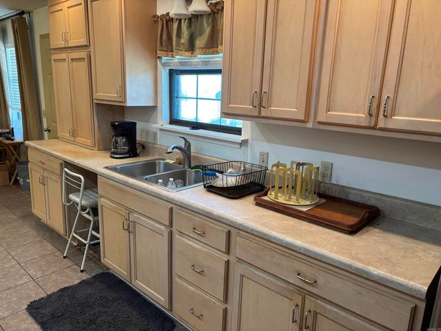 1584 Hwy 5, Romance, AR 72136