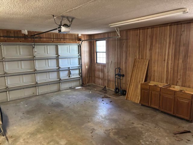 1584 Hwy 5, Romance, AR 72136