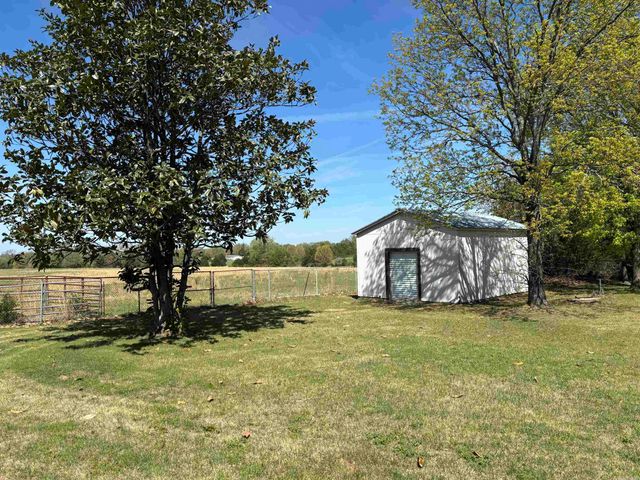 1584 Hwy 5, Romance, AR 72136