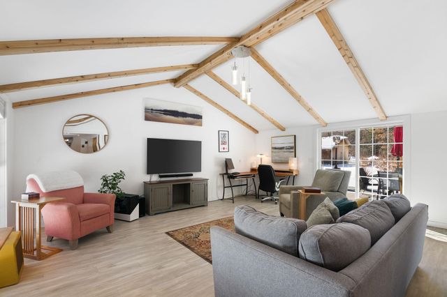 175 Sak Road, Vernon, VT 05354