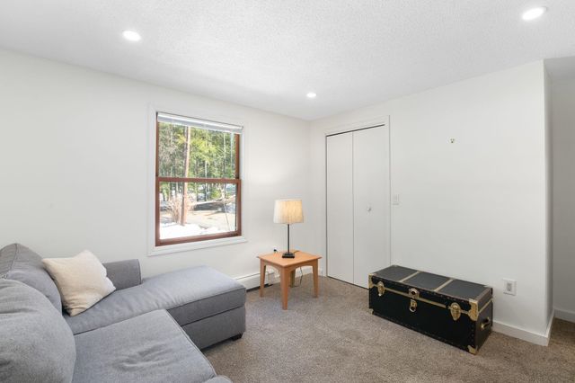 175 Sak Road, Vernon, VT 05354