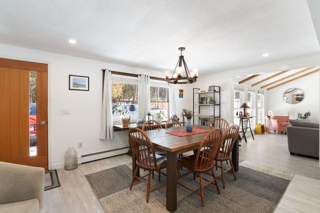 175 Sak Road, Vernon, VT 05354