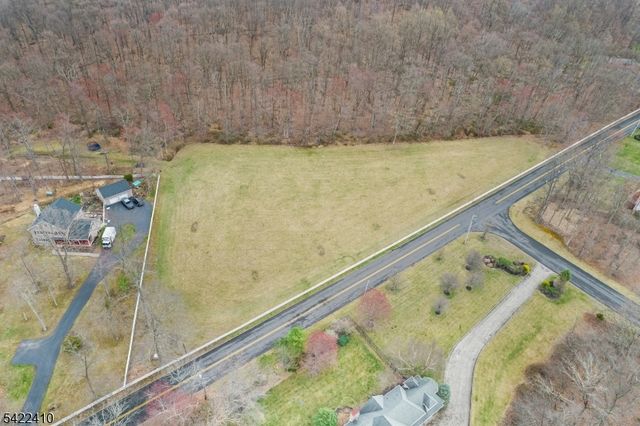 44 Broadway Road, Warren Twp., NJ 07059