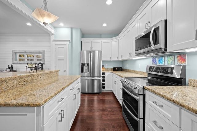 318 El Portal Drive, Michigan City, IN 46360