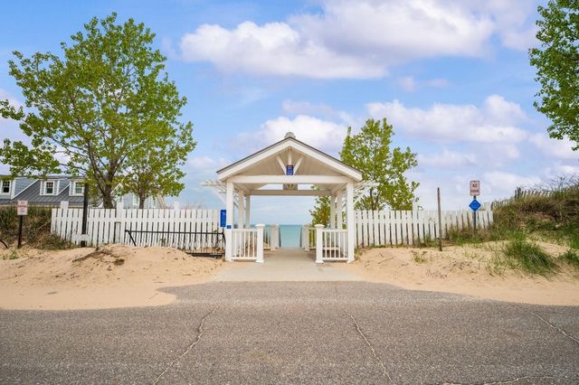 318 El Portal Drive, Michigan City, IN 46360