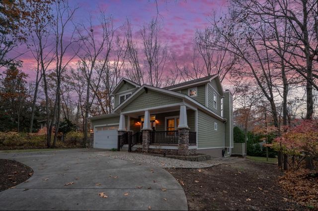 318 El Portal Drive, Michigan City, IN 46360