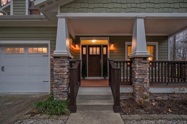 318 El Portal Drive, Michigan City, IN 46360