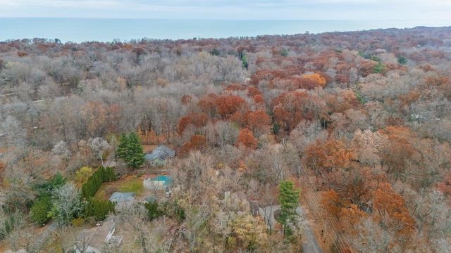 318 El Portal Drive, Michigan City, IN 46360