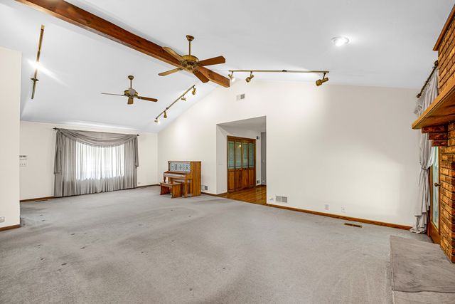 873 Damico Drive, Chicago Heights, IL 60411
