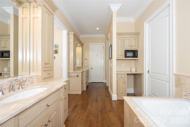 310 James Way, Bermuda Run, NC 27006
