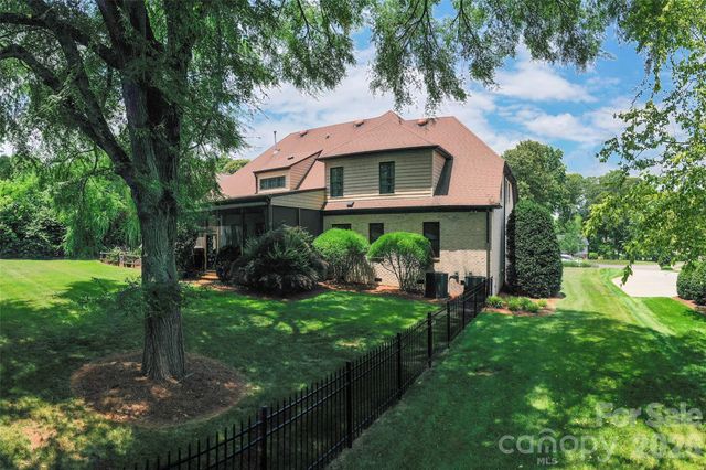 310 James Way, Bermuda Run, NC 27006