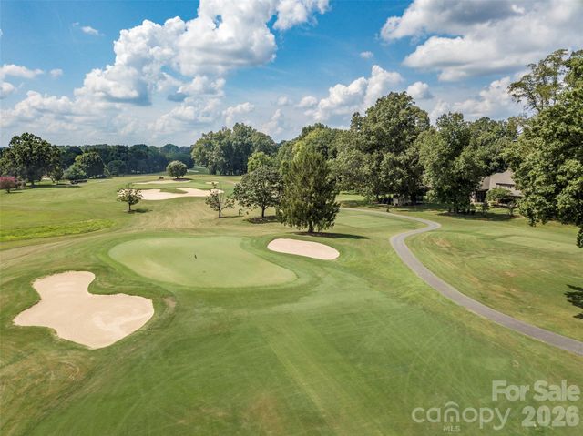 310 James Way, Bermuda Run, NC 27006