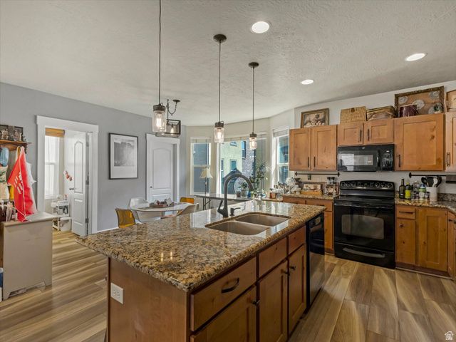 170 W BARRY LINKS WAY, South Salt Lake, UT 84115
