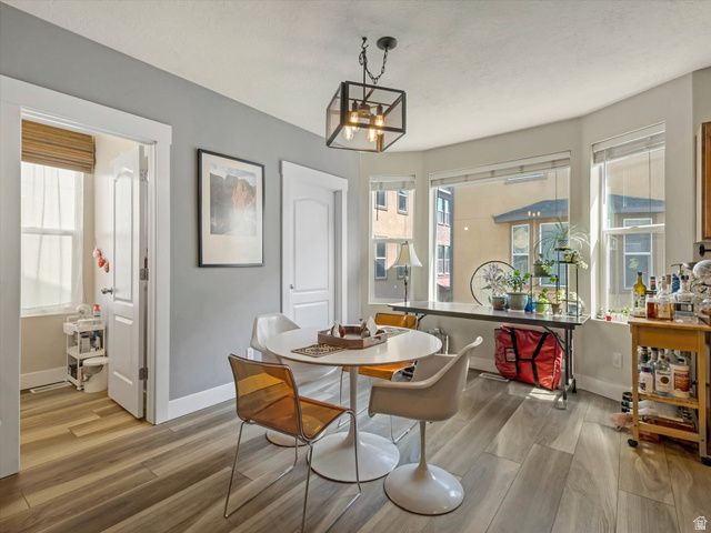 170 W BARRY LINKS WAY, South Salt Lake, UT 84115