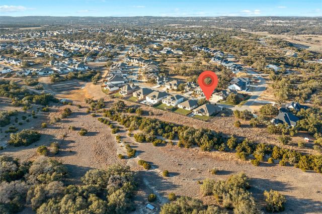 479 Crosswater LN, Dripping Springs, TX 78620