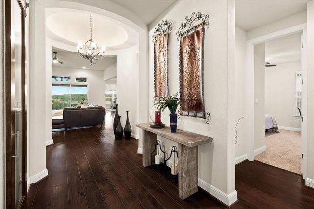 479 Crosswater LN, Dripping Springs, TX 78620