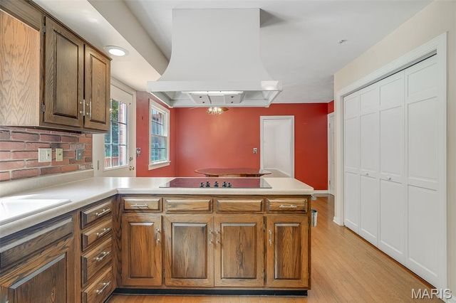 12 Chaparral Lane, Glen Carbon, IL 62034