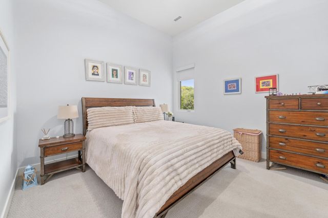 1609 N Lakeside Ct, Andover, KS 67002